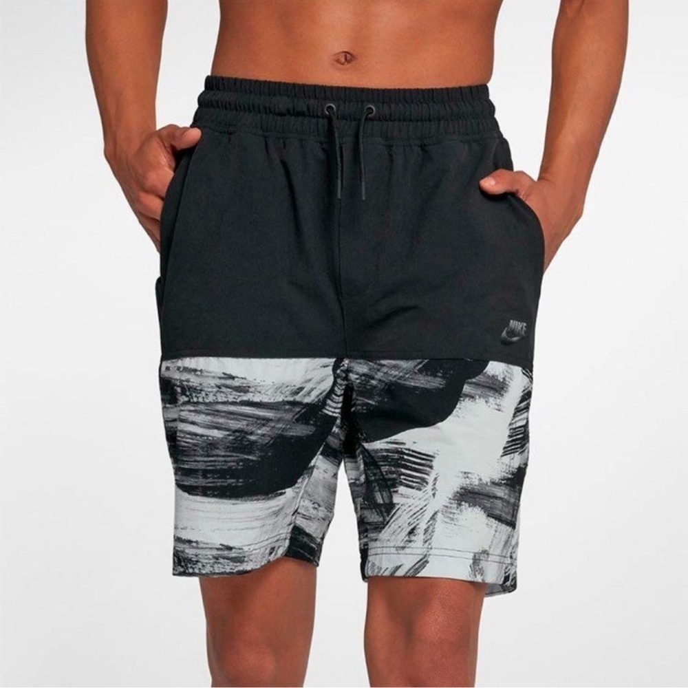 Nike NSW Franchise GX1 Shorts Size XL Black Fantasy 910055 010 Black White